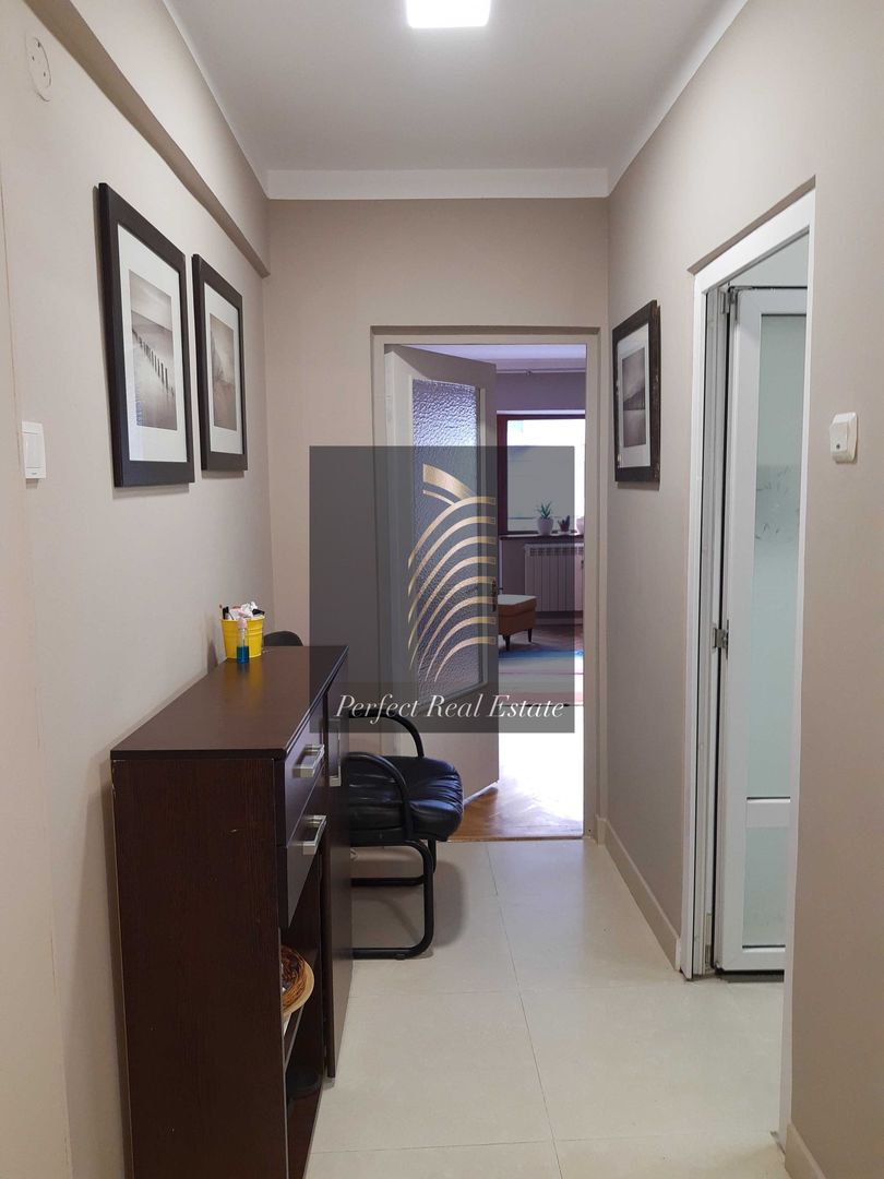 Apartament 3 camere de vânzare – Zonă Centrală | Etaj 1 - Poză 5