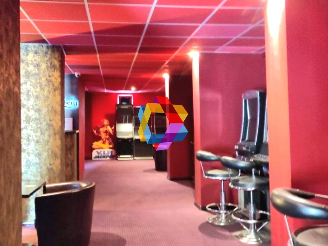 Spatiu comercial - 170 mp cu chirias # plus-imo.ro - Poză 2