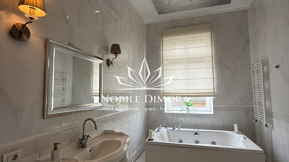 Apartament istoric de lux cu 3 camere de 130mp langa Prefectura - Bastion - Poză 12