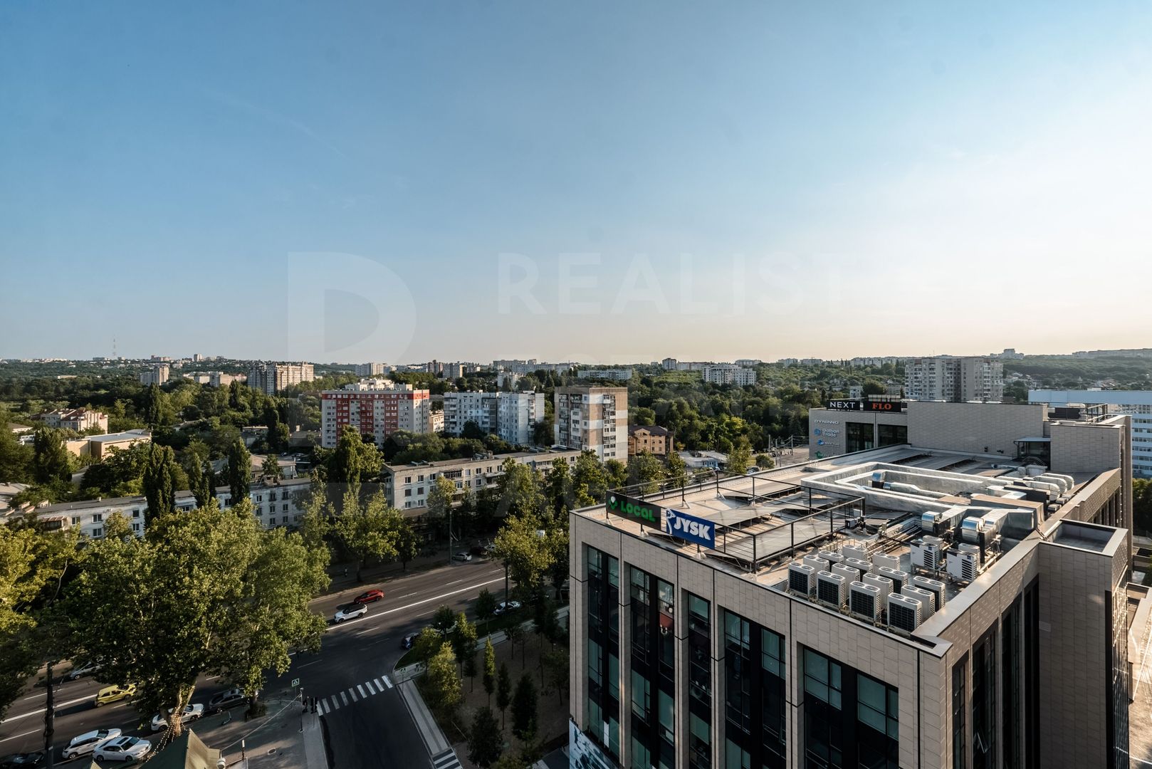 Vânzare, apartament, 2 dormitoare + living- 82 mp, Buiucani - Poză 7