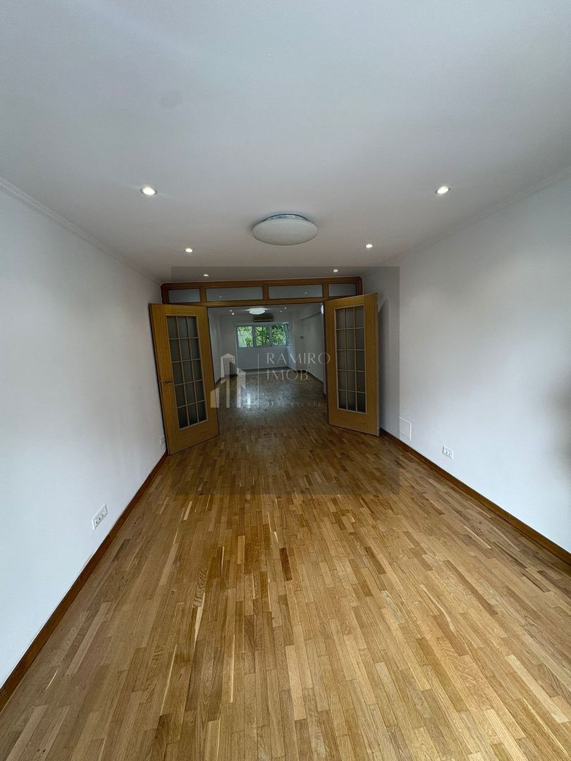 4 camere  etaj 1 /450 m METROU UNIRII - Poză 1