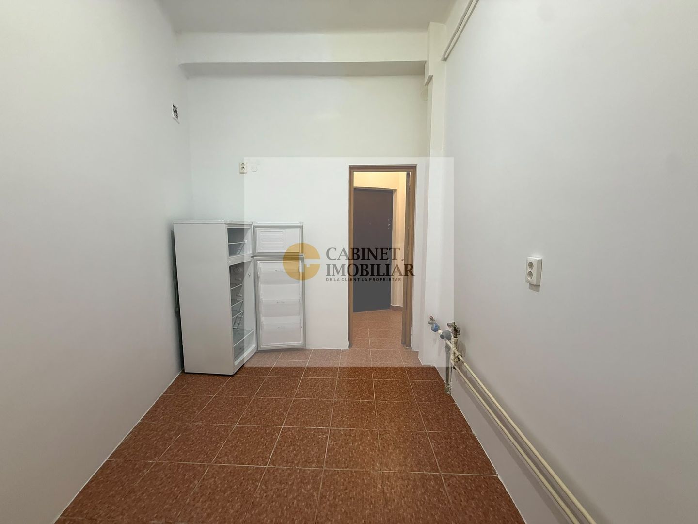 3 camere I 96 mp totali I Rosetti I Parter inalt I Pretabil cabinet - Poză 20