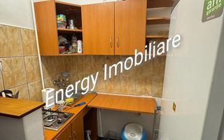 De vânzare o garsonieră recent renovată în zona 7 Noiembrie. - Poză 4