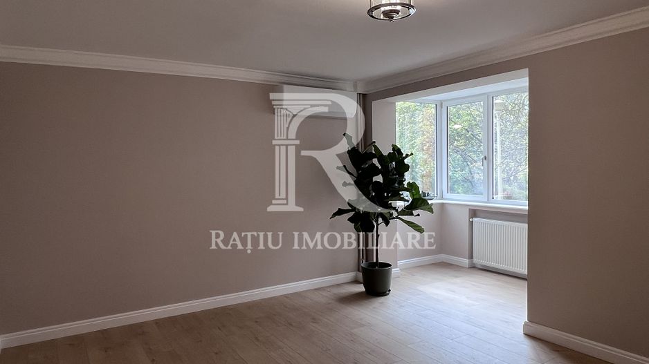 Apartament cu 2 camere Premium | Complet renovat | Decebal | Oradea - Poză 2