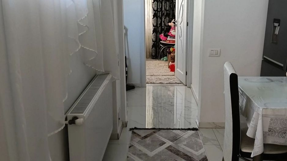 Vanzare apartament 2 camere  Titan- mobilat si utilat, bloc 1978 - Poză 2