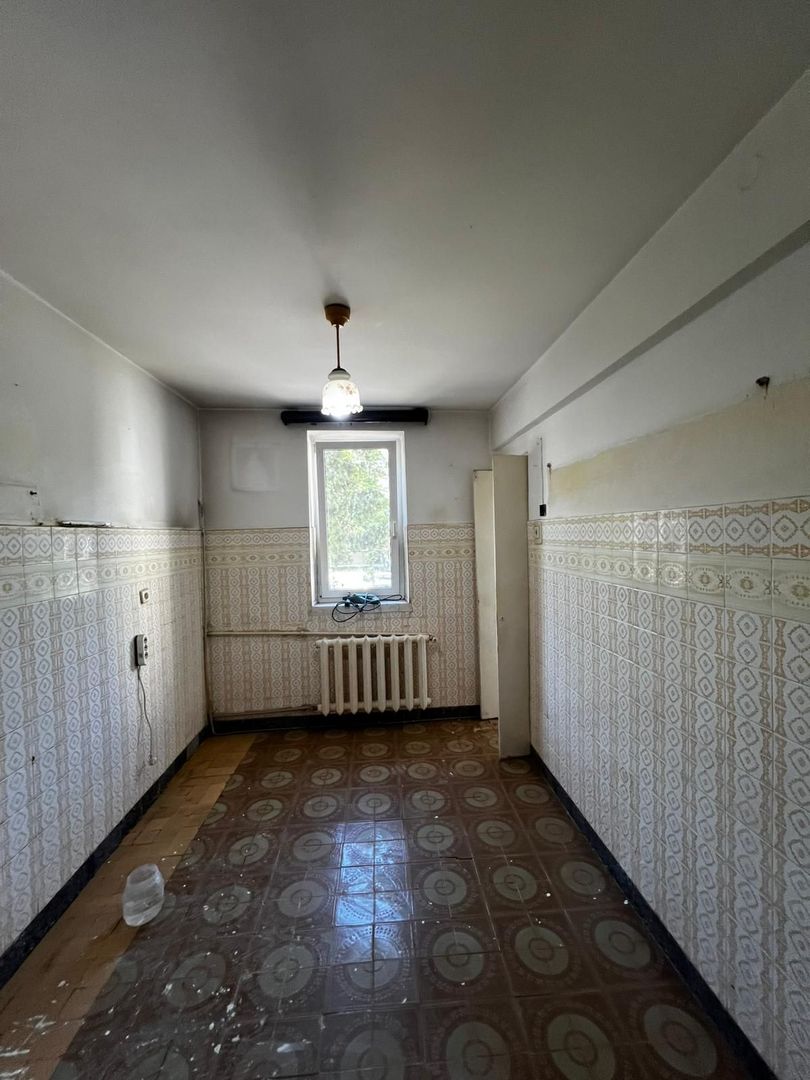 Tomis II | 3 camere decomandate | Garaj propriu | Boxă - Poză 13