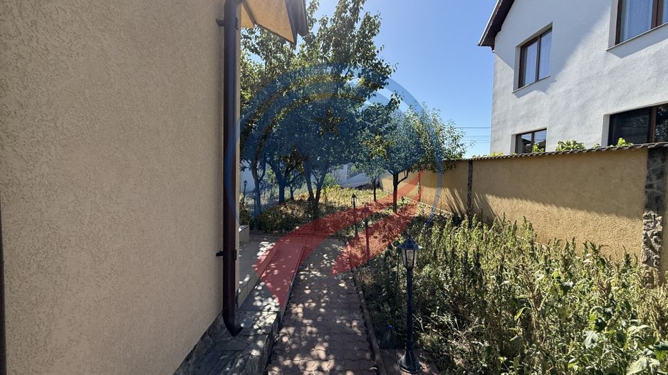 Vilă modernă de vânzare – zona Damila, Craiova - Poză 8