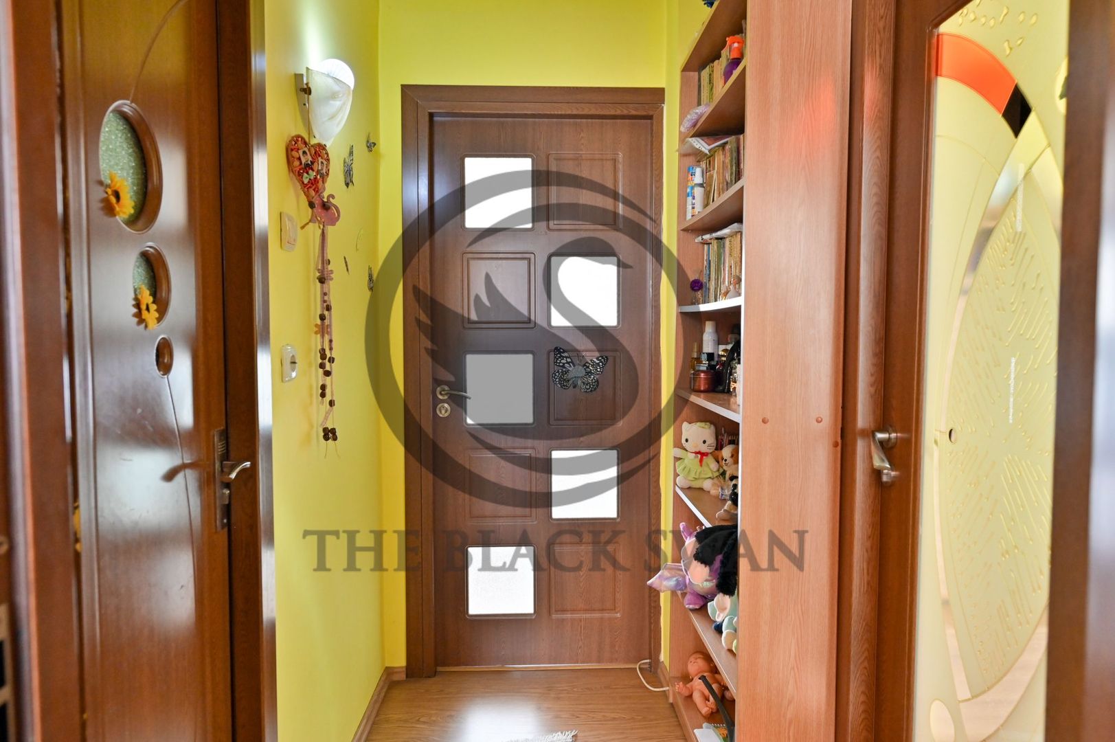 Apartament cu 3 camere de vanzare | Mobilat | Malu Rosu | Comision 0% - Poză 4