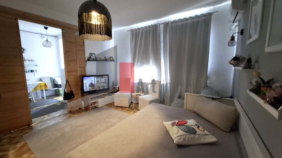 Studio modern, 32 mp,+ 20 mp anexe, zona Parcul Carol-Parlament - Poză 3