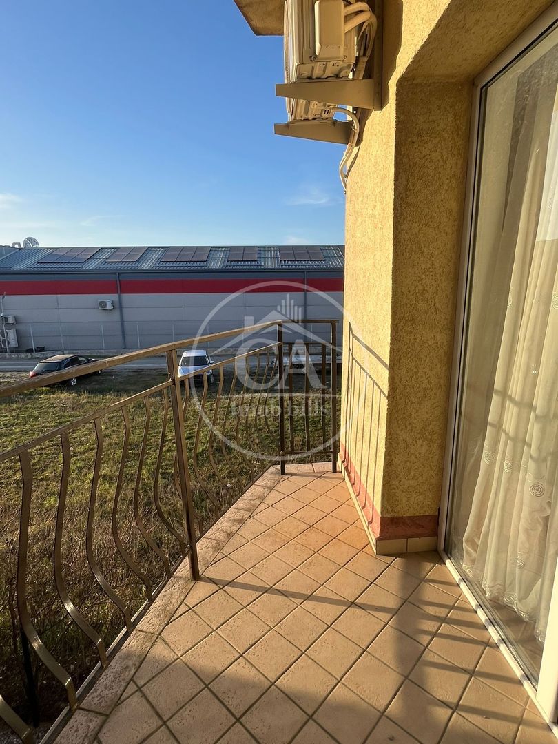 Apartament cu 3 camere de vânzare în Sânmartin, Bihor - Poză 14