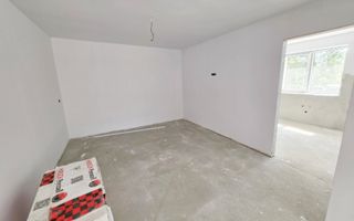 Apartament tip duplex, D+P, 5 camere, la cheie, 450 mp teren, Barabant - Poză 9