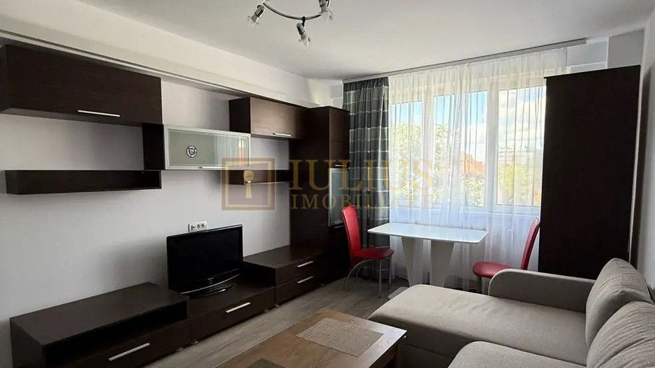 Ultracentral, 3 camere, centrală proprie-in spate la Luis Țurcanu - Poză 2