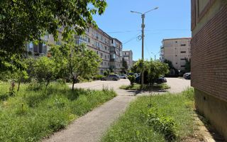 De închiriat Apartament decomandat cu doua camere in Lugoj - Poză 13