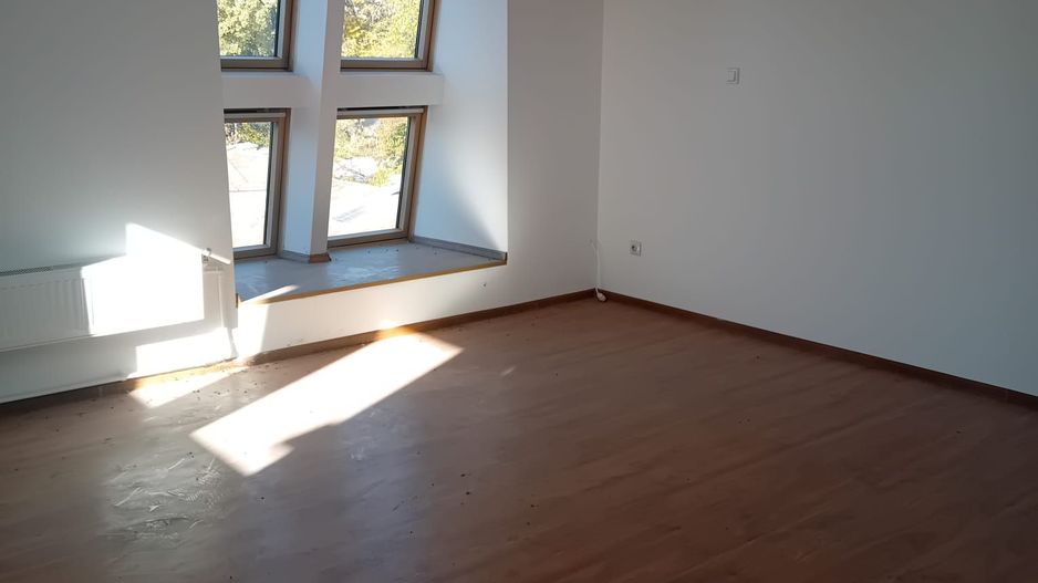 De vânzare – Casă D+P+2E+M în zona ultracentrală ideala pentru afacerea ta! - Poză 17