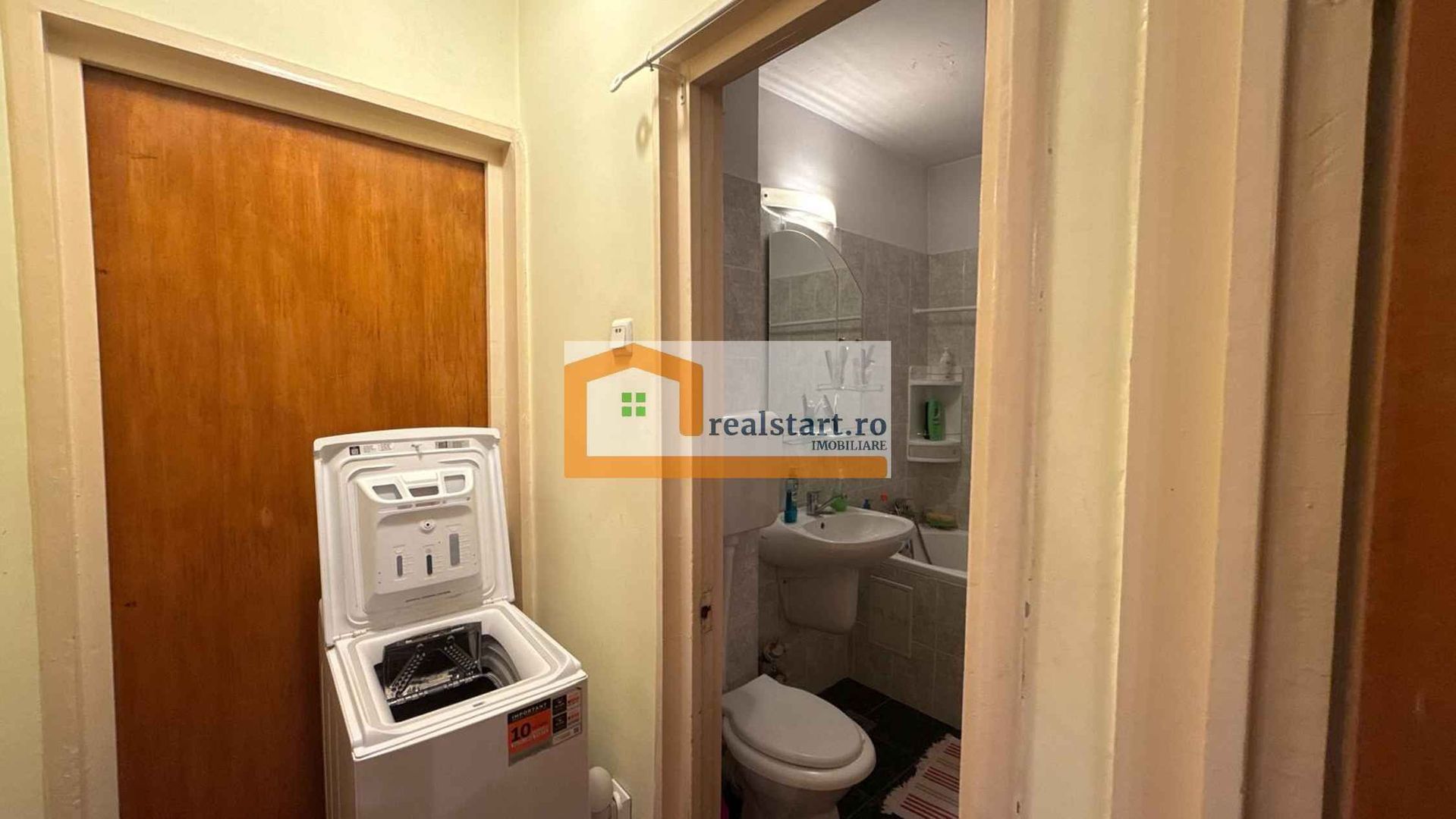 Bloc anvelopat, Romancierilor, toate instalatiile noi, 2 lifturi - Poză 19