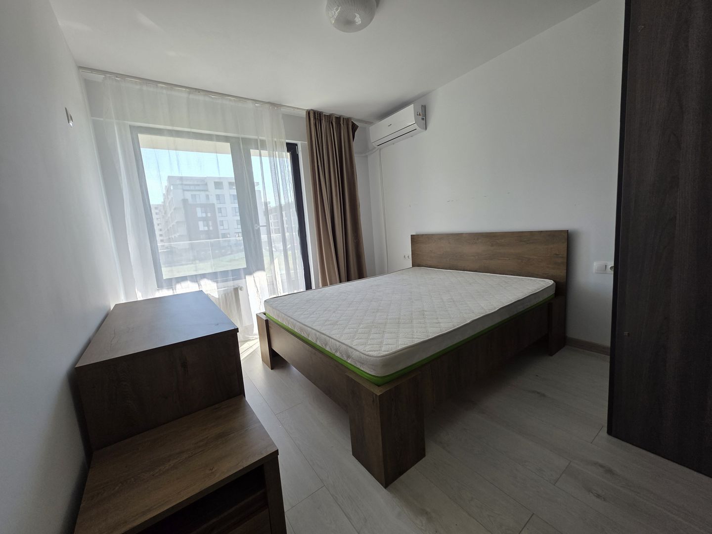 Apartament 2 camere Pipera Rond OMV Pipera Plaza loc parcare subteran - Poză 3
