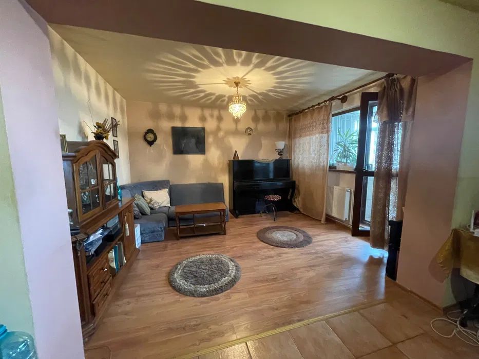 3 camere, decomandat, etaj 6/8 Micro 21 - Poză 1