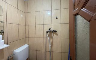 Vând cameră de cămin transformată în garsonieră - Poză 5