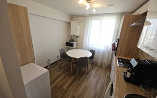 3 cam amenajat Central -7 minute de Centru - Poză 3
