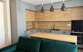 GARSONIERA LUX, 13 SEPTEMBRIE - Poză 3