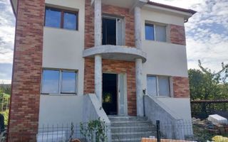 Casa individuala, teren 700 mp, semifinisata, Dezmir zona str Closca - Poză 1