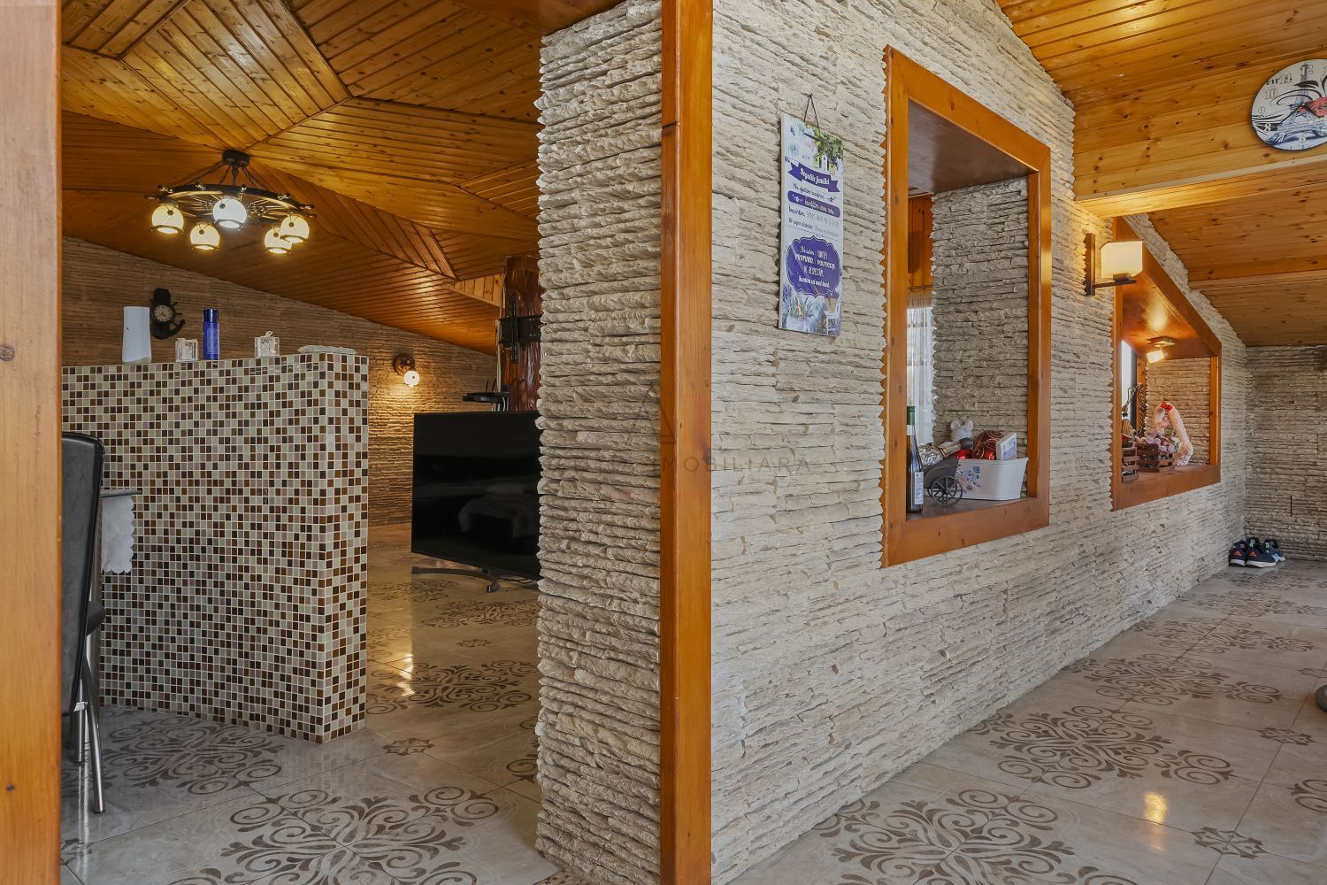 Comision 0% 2 case Vila + Spatiu Comercial + Curte Proprie - Poză 29