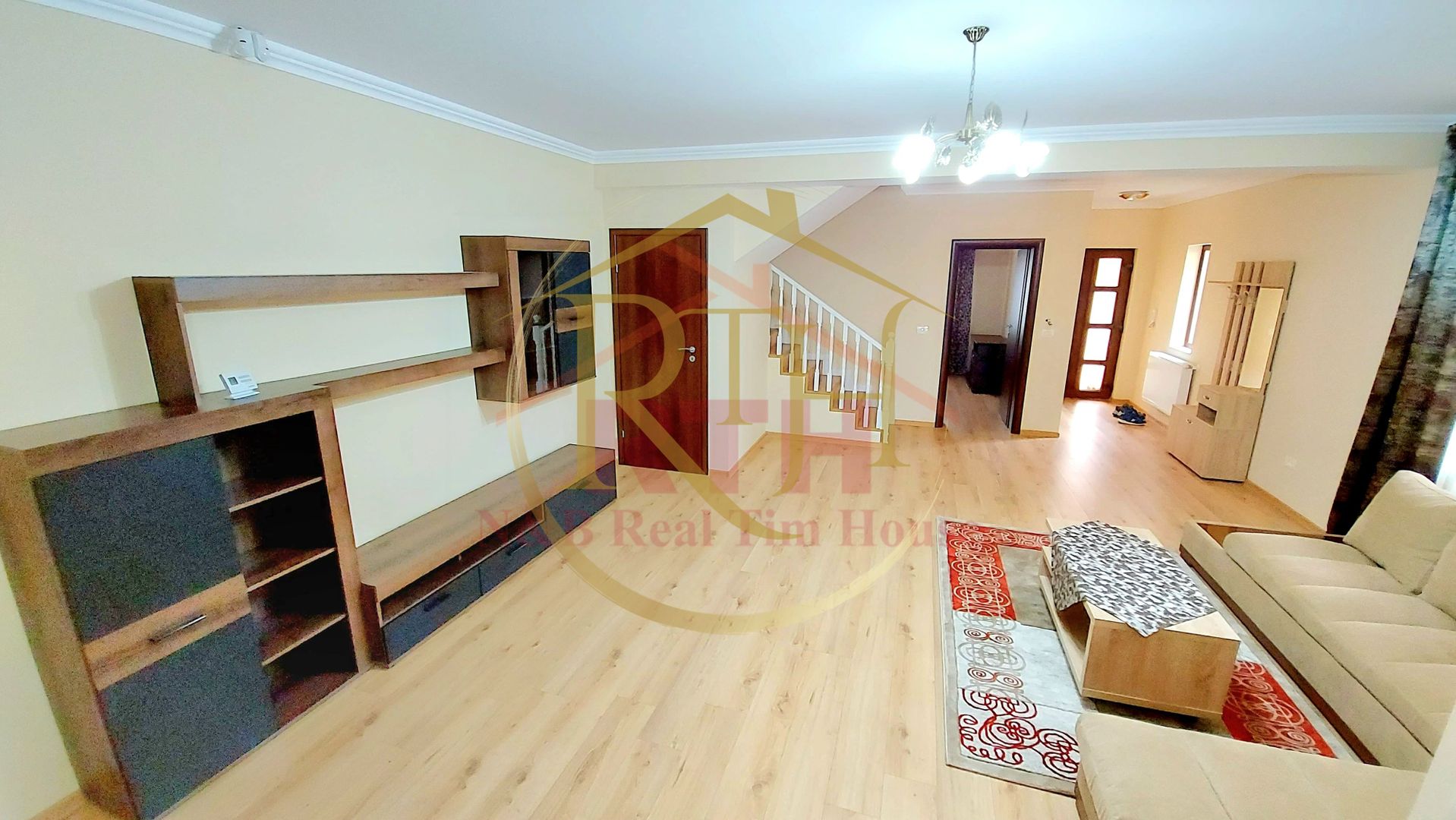 Oferim spre inchiriere casa-duplex cu 4 camere,3 bai,Dumbravita,aproape de Lidl - Poză 5