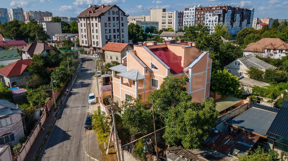 Vânzare, casă, 3 nivele + 8 ari, str. Alexandru Marinescu, Buiucani - Poză 24