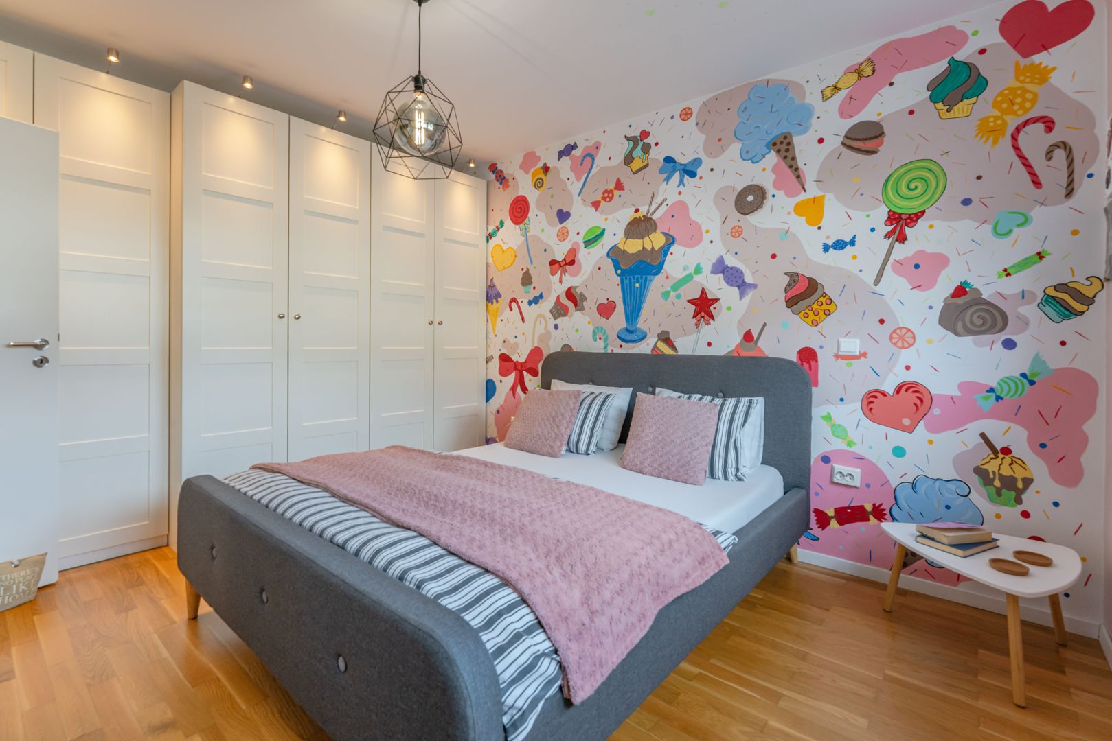 Casa mobilata utilata modern cartier Izvor Tarlungeni Brasov - Poză 8