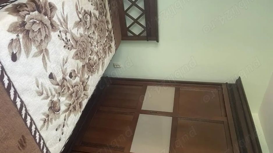 Apartament 3 camere Dambovita etaj 2 cu centrala - Poză 4
