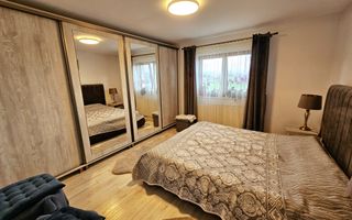 Casa cu 5 camere, 868 mp teren, ideala pt. 2 familii, zona Valea Popii - Poză 7