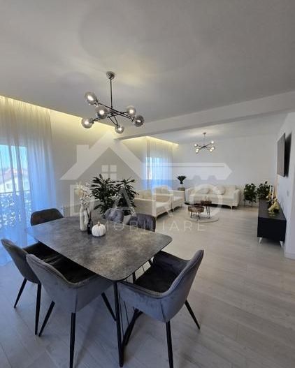 Penthouse 120 mp cu terase generoase - Poză 3