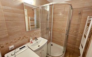 Apartament tip Penthouse, 1 camera + birou + terasa de 50 mp - Poză 6