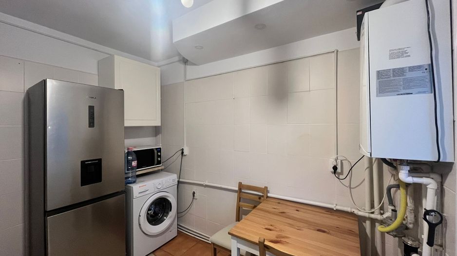 Garsoniera Lujerului | Str. Cupolei | Centrala termica proprie - Poză 7