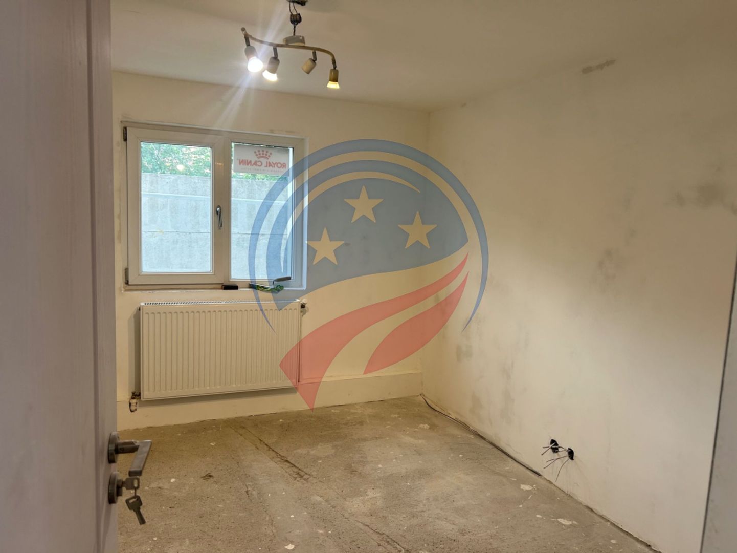 Casă renovată complet, 63 mp utili, teren 200 mp, toate utilitățile - Poză 3