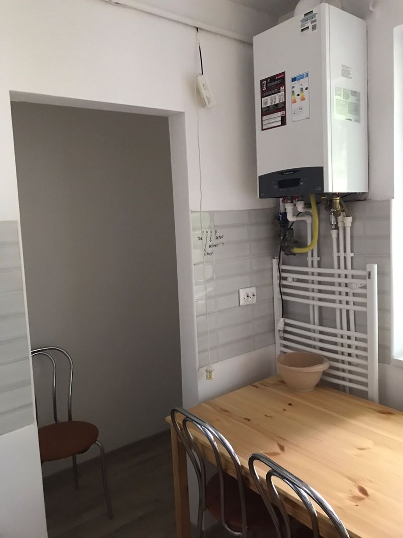 Apartament 3 camere – Centru, Str. Domneasca (langa Hotel Mercure) - Poză 6