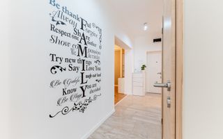 Apartament spatios, 120 mp, cu garaj si parcare – Plopilor - Poză 4