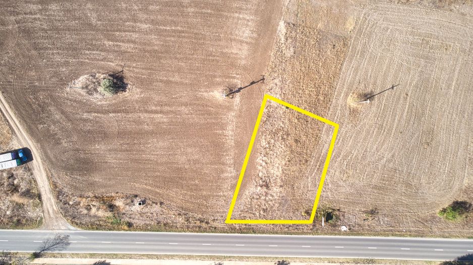 Teren intravilan 1000 mp cu deschidere 26ml la E85 2 Mai - Poză 3