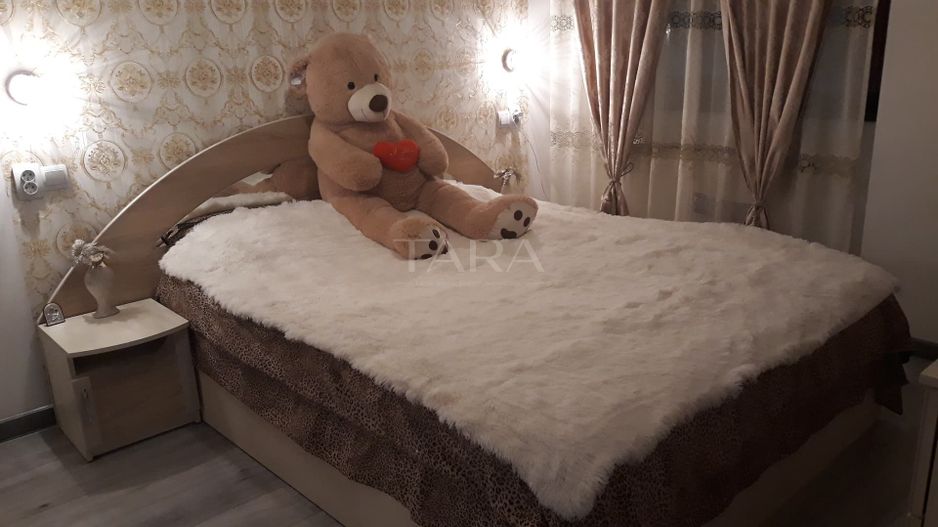 Apartament cu 2 camere de vanzare in Floresti - Poză 1