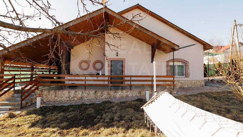 Vânzare casă de vacanță 130 mp, + 6 ari Dănceni,Ialoveni - Poză 1