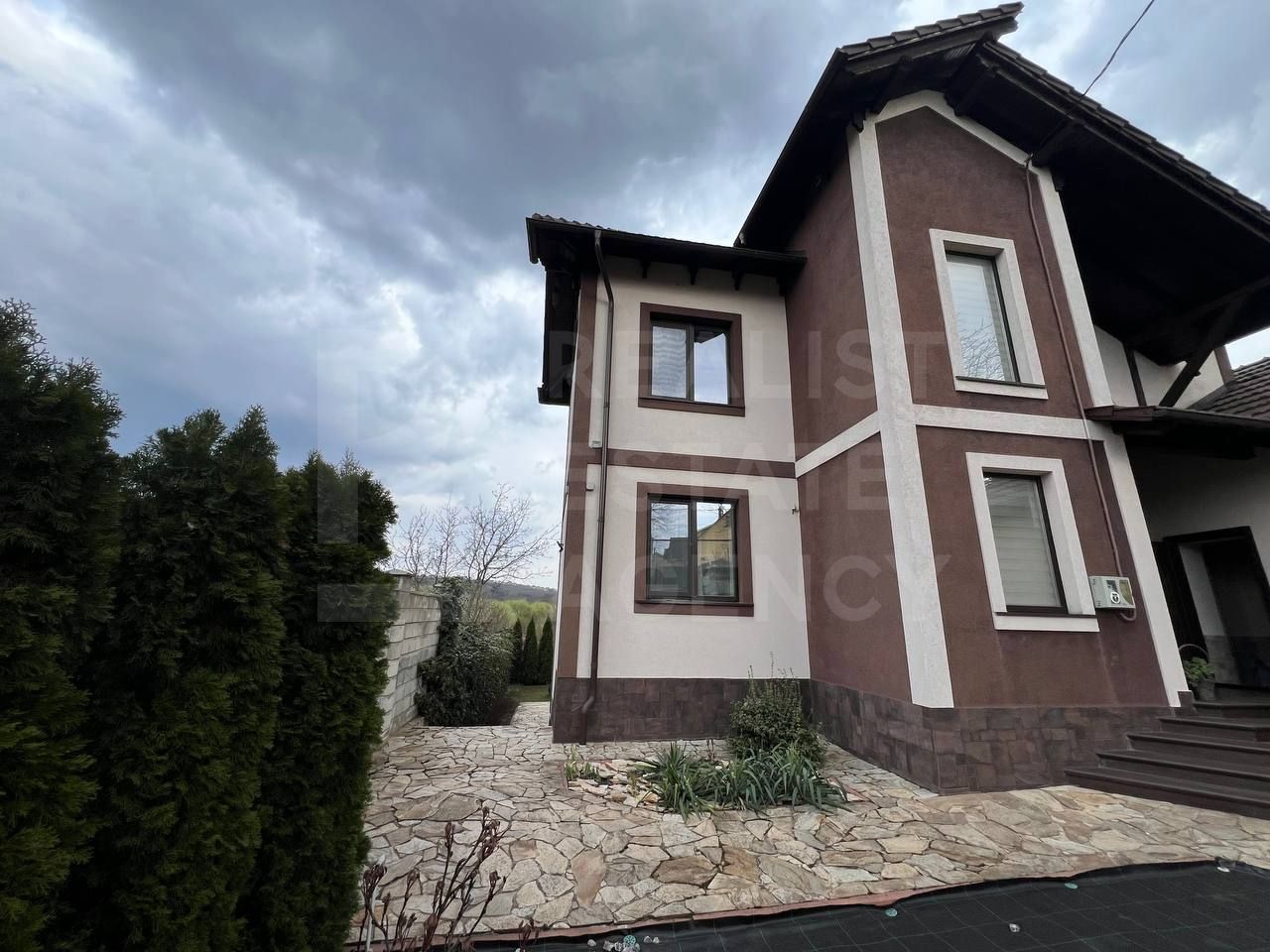 Vânzare, casă, 3 nivele, Tohatin, Chișinău - Poză 4