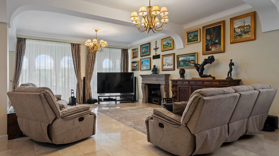 Oportunitate Rară: Vilă pe Lac | 1.898 mp Teren | Piscină - Poză 6