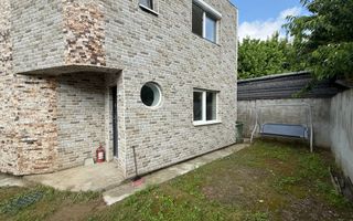 Casa rexeptionata in 2025 singura in curte - Poză 5
