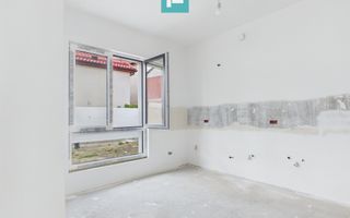 Eleganță și liniște în Parneava – Strada Griviței - Poză 12