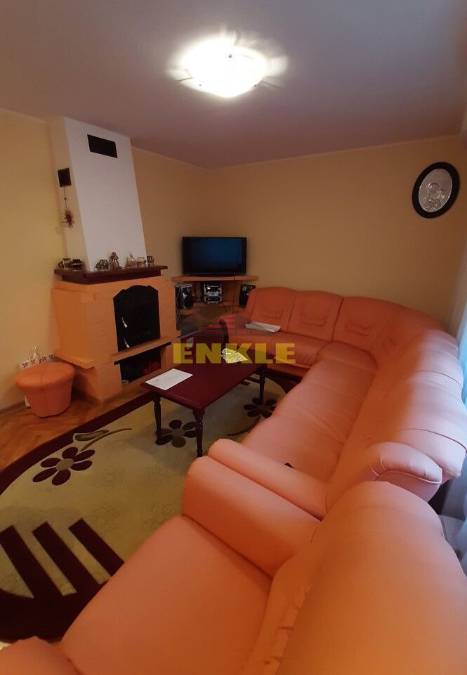 Casa 5 camere, Zona Parcul Tineretului, pret 105000 euro neg - Poză 2