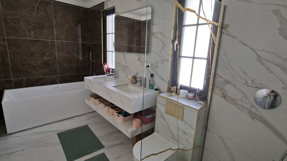 Vila spatioasa cu piscina - Dumbravita/Padurea Verde - Poză 23