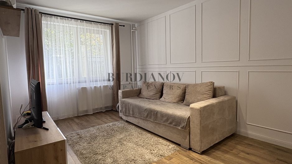 Apartament cu 2 camere de vânzare Metrou 1 Decembrie 1918 - Titan - Poză 3