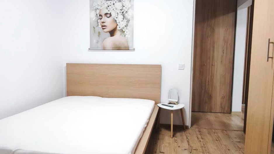 AP. 2 CAMERE VITAN, BUCATARIE OPEN-SPACE, RENOVAT, MOBILAT MODERN - Poză 4