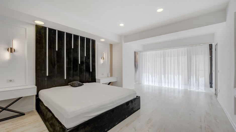 Apartament 3 camere superb si curte proprie Parc Herastrau - Poză 12