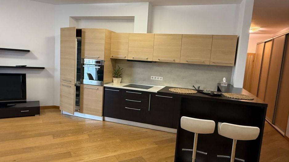 Apartament 2 camere loc de parcare în subteran - Poză 2